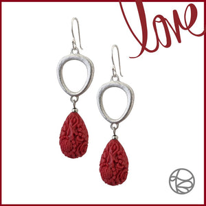 LOVEbomb Oval & Carved Resin Earrings