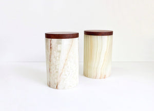 Onyx Container Large with Wooden Lid