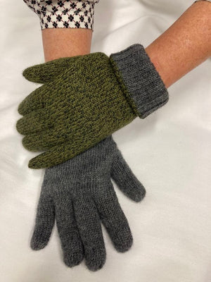 Alpaca Reversible Gloves handmade in Peru