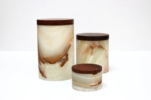 Onyx Container Large with Wooden Lid
